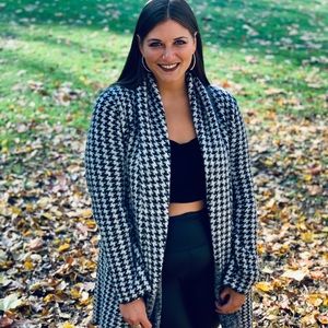 Meet your Posher, Maria